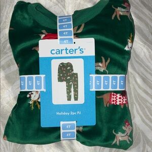 Carter’s Holiday 2pc PJ size 4T NWT
